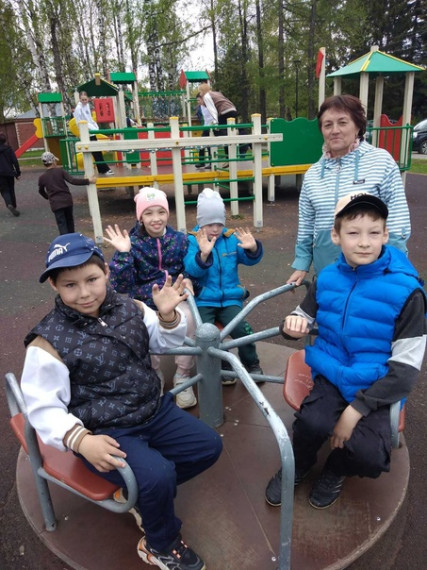 " До свидания, учебный год, здравствуй, лето!".